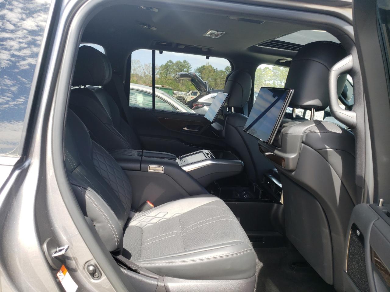 Photo 10 VIN: JTJLBACX3P4026887 - LEXUS NX-300H 