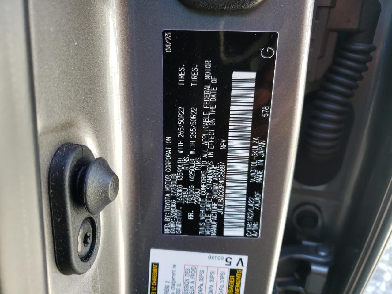Photo 12 VIN: JTJLBACX3P4026887 - LEXUS NX-300H 