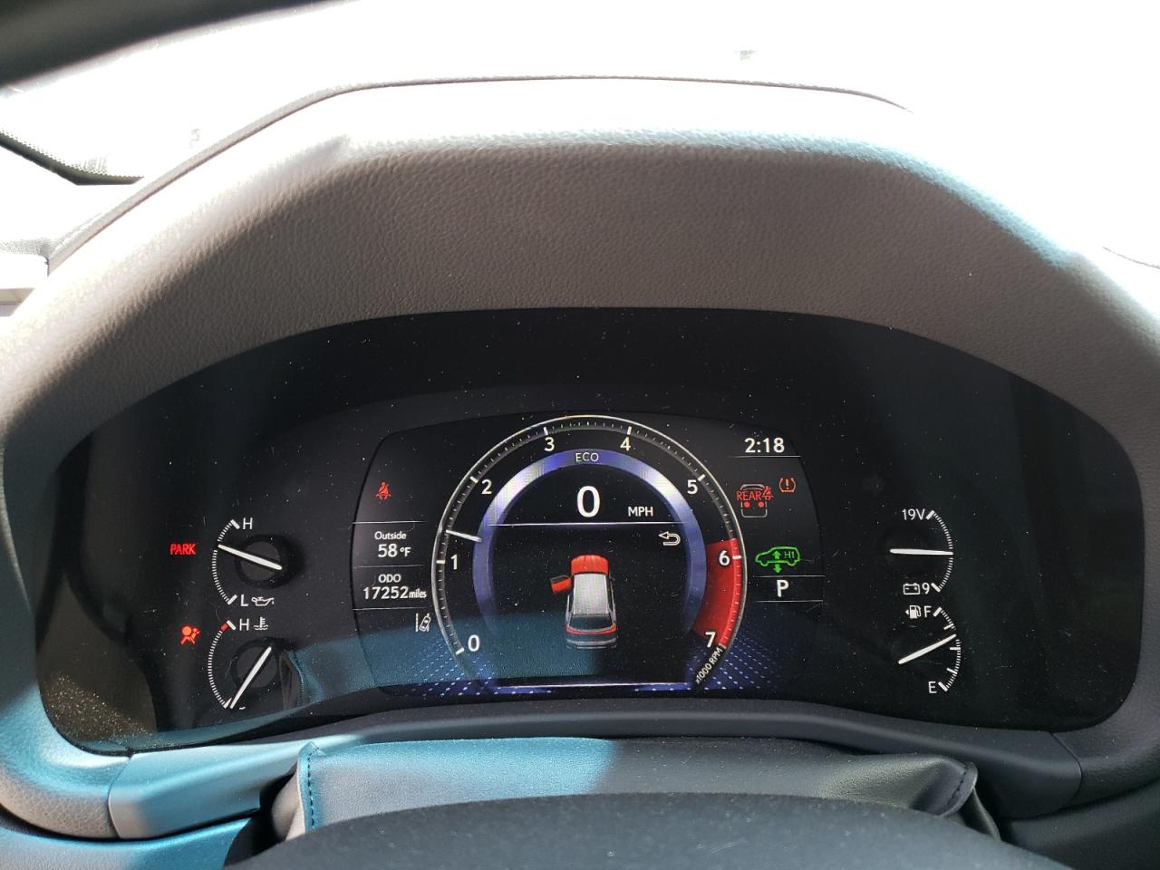 Photo 8 VIN: JTJLBACX3P4026887 - LEXUS NX-300H 
