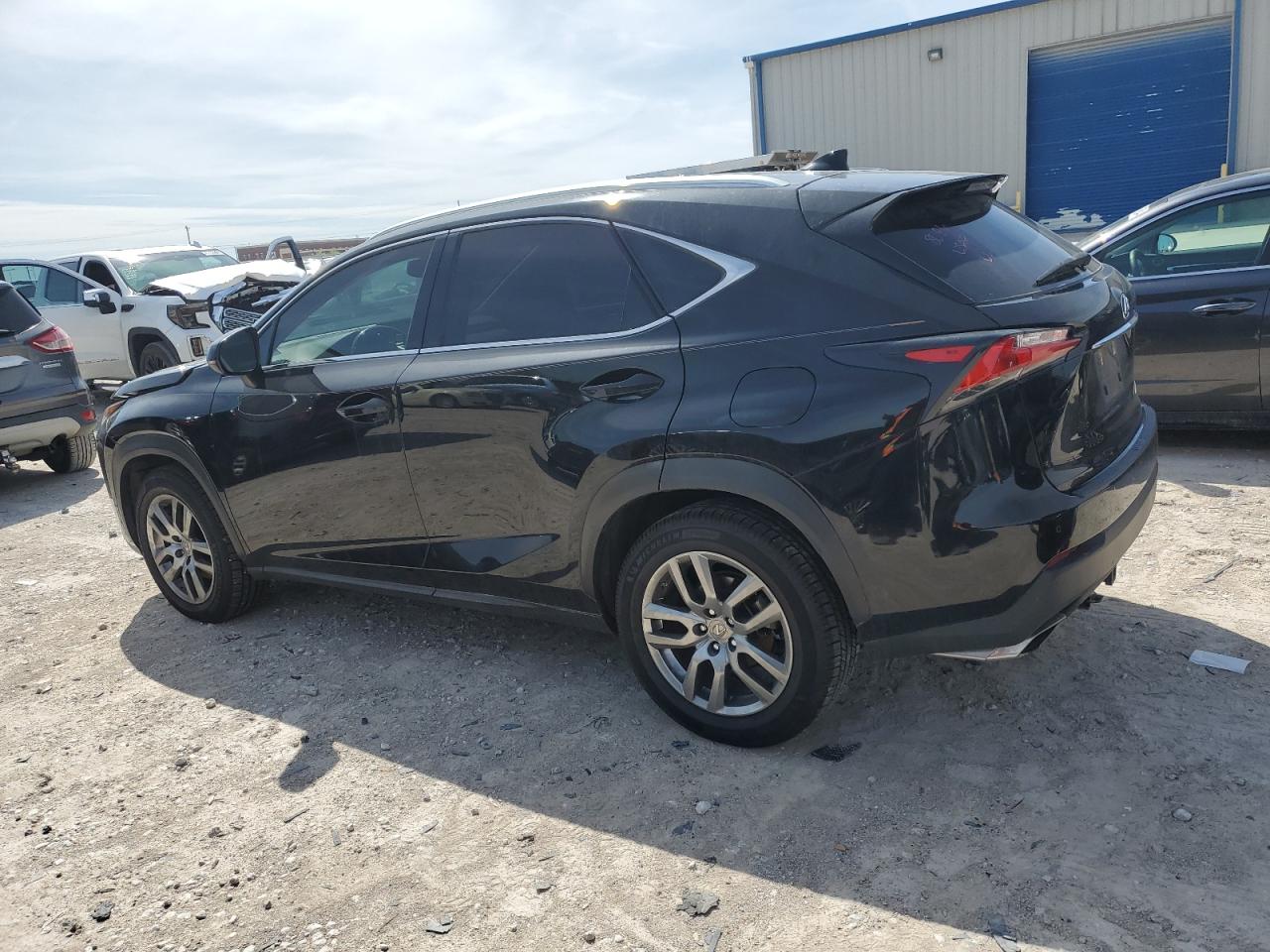 Photo 1 VIN: JTJYARBZ0F2012143 - LEXUS NX 