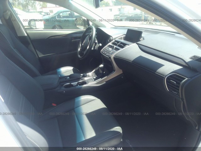 Photo 4 VIN: JTJYARBZ0H2082518 - LEXUS NX 