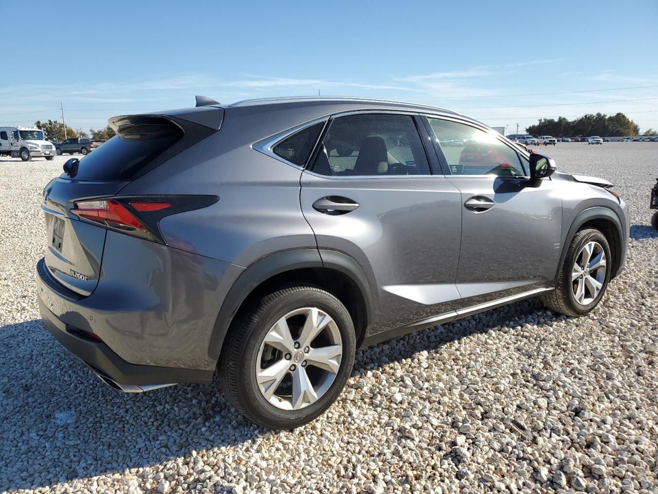 Photo 2 VIN: JTJYARBZ1H2059040 - LEXUS NX 