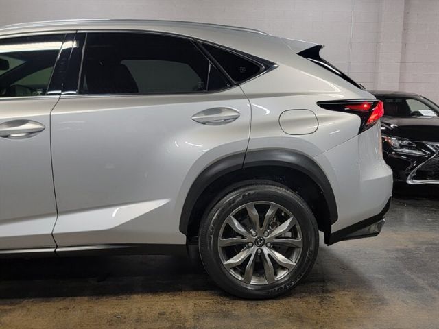 Photo 4 VIN: JTJYARBZ1K2133242 - LEXUS NX 