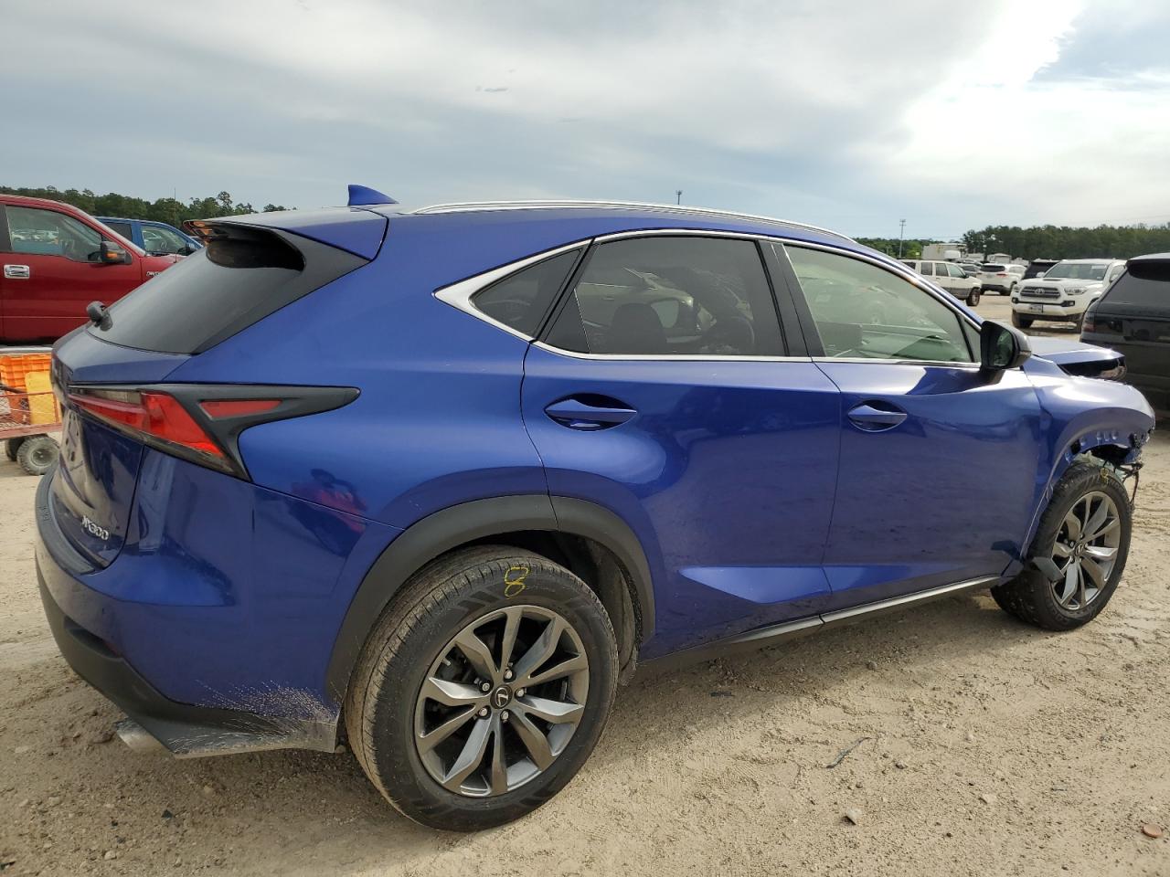 Photo 2 VIN: JTJYARBZ1K2139882 - LEXUS NX 