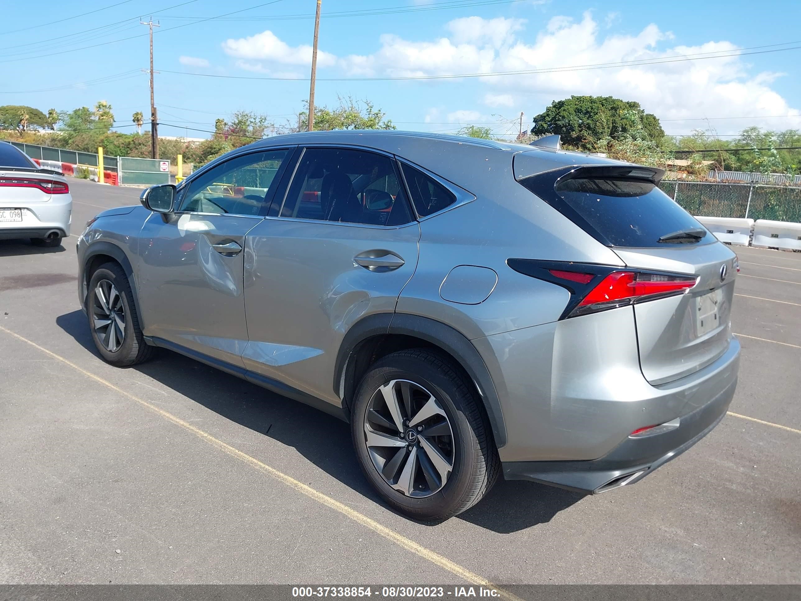 Photo 2 VIN: JTJYARBZ1K2152910 - LEXUS NX 300 