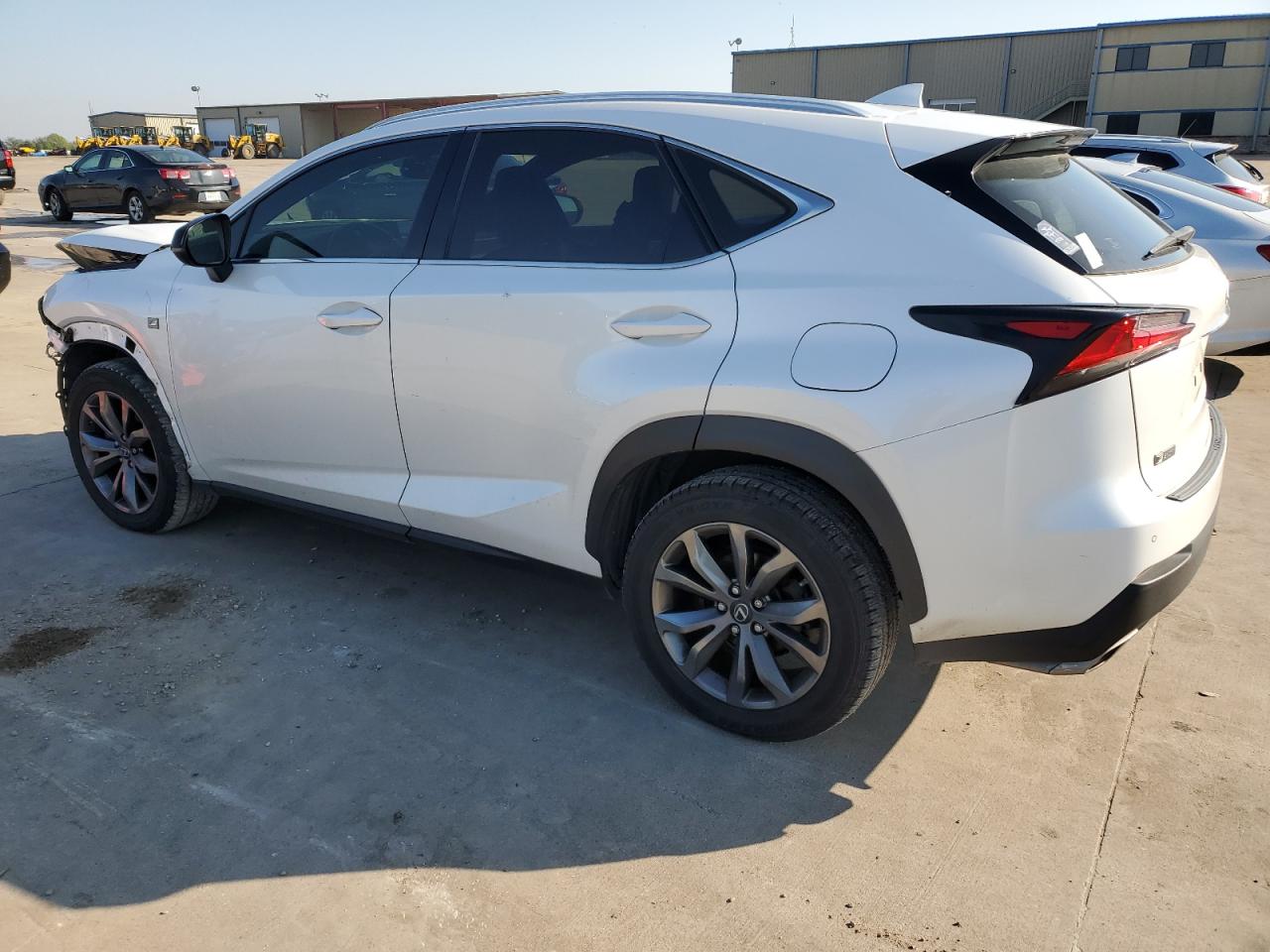 Photo 1 VIN: JTJYARBZ2F2002617 - LEXUS NX 