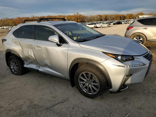 Photo 3 VIN: JTJYARBZ2K2135761 - LEXUS NX 