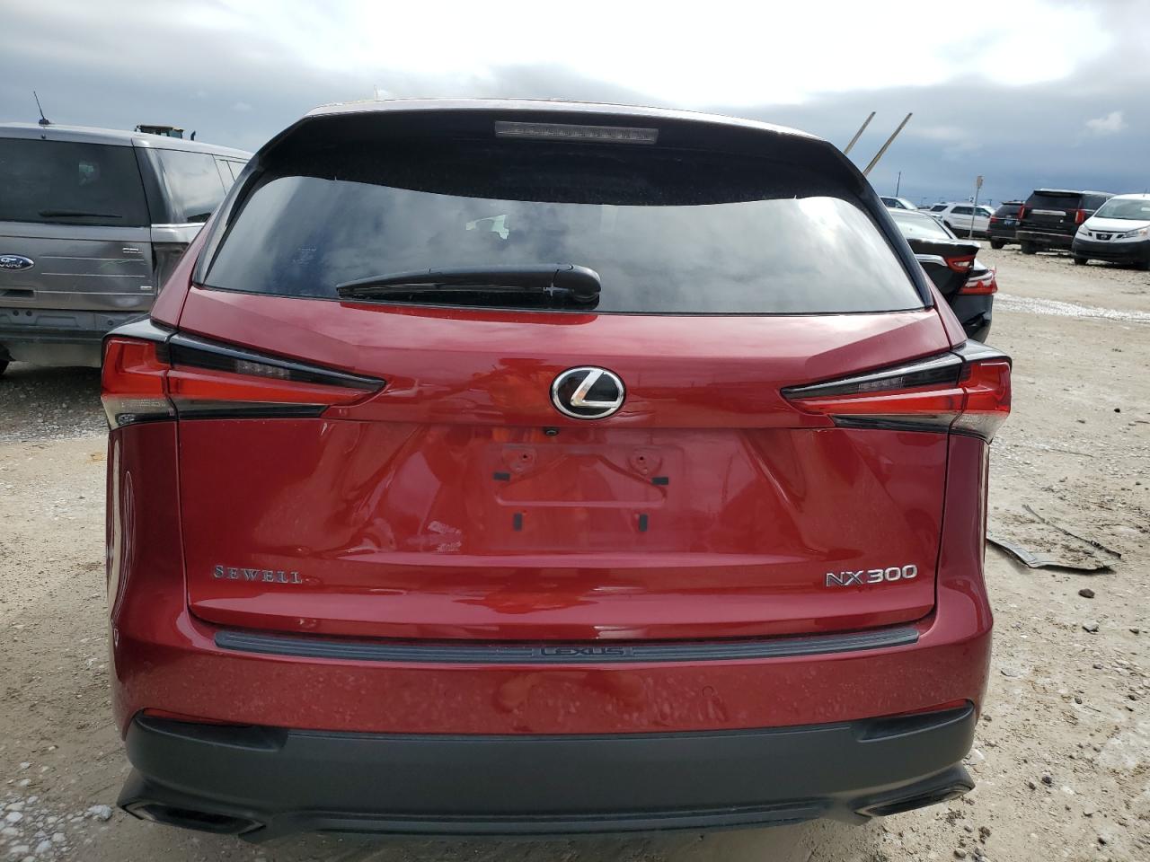 Photo 5 VIN: JTJYARBZ2K2155606 - LEXUS NX 