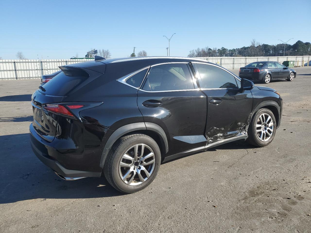 Photo 2 VIN: JTJYARBZ3G2028953 - LEXUS NX 