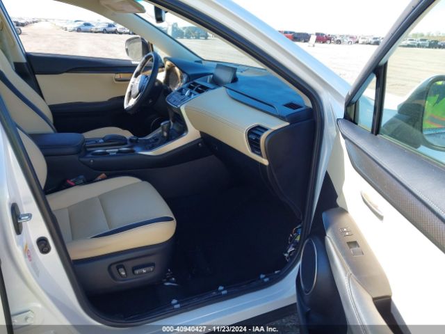 Photo 4 VIN: JTJYARBZ3G2033845 - LEXUS NX 