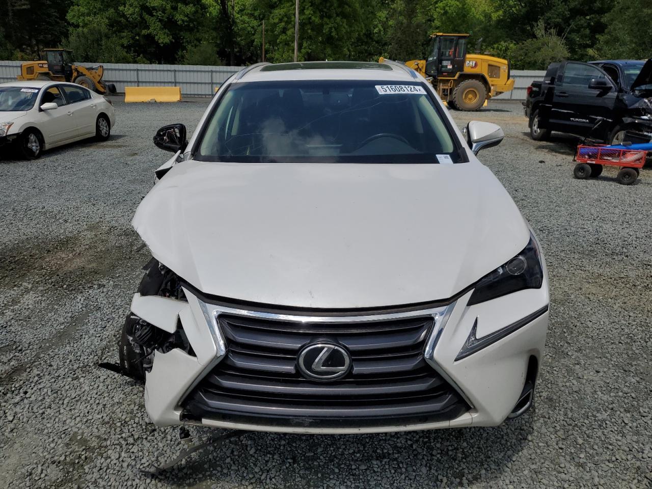 Photo 4 VIN: JTJYARBZ3H2065437 - LEXUS NX 