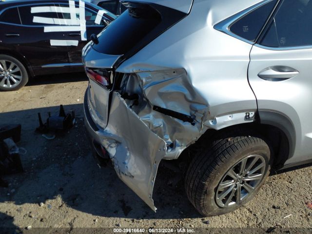 Photo 5 VIN: JTJYARBZ3J2108695 - LEXUS NX 