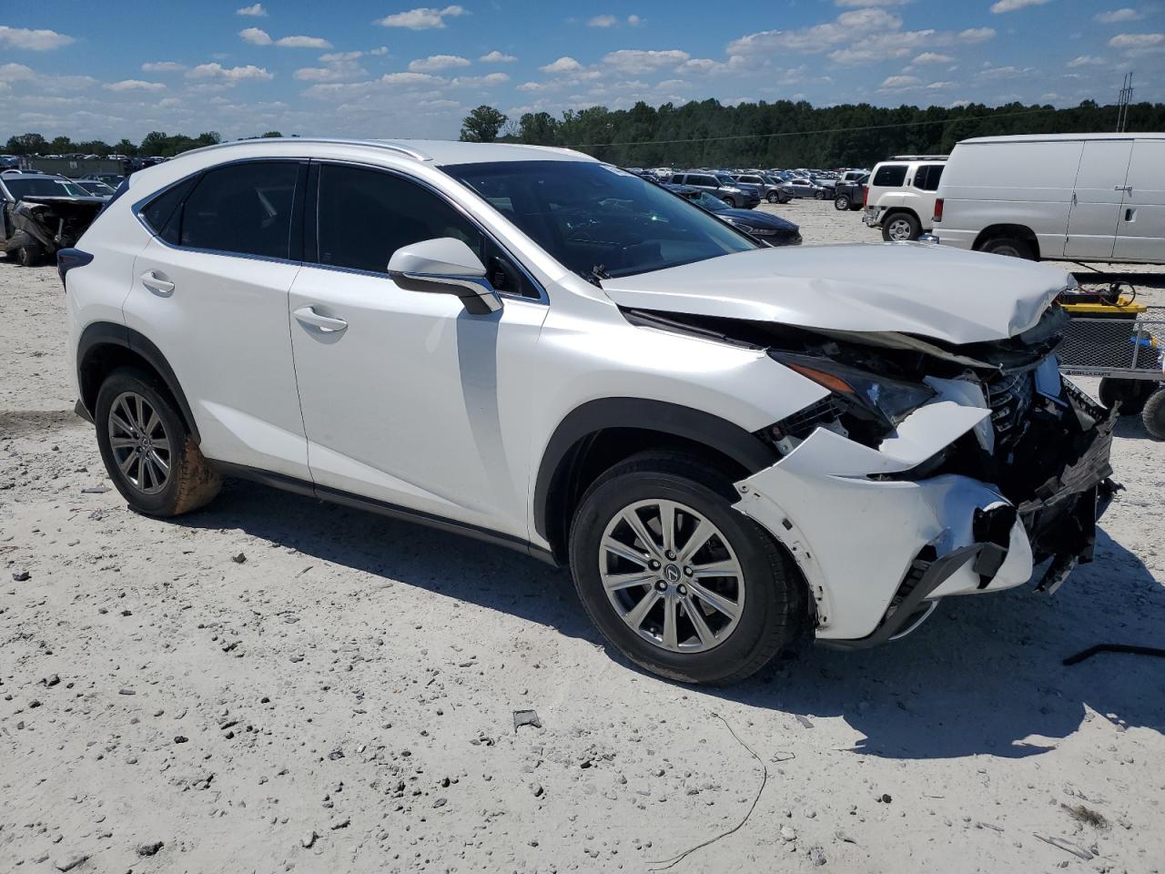 Photo 3 VIN: JTJYARBZ3K2142346 - LEXUS NX 