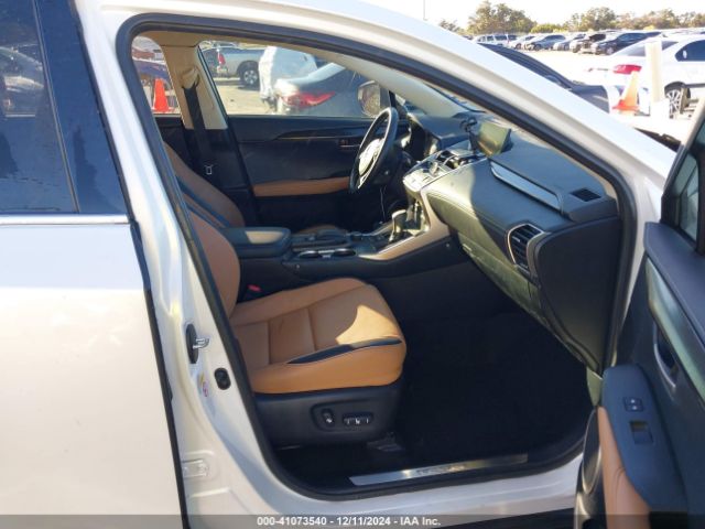 Photo 4 VIN: JTJYARBZ4G2033269 - LEXUS NX 