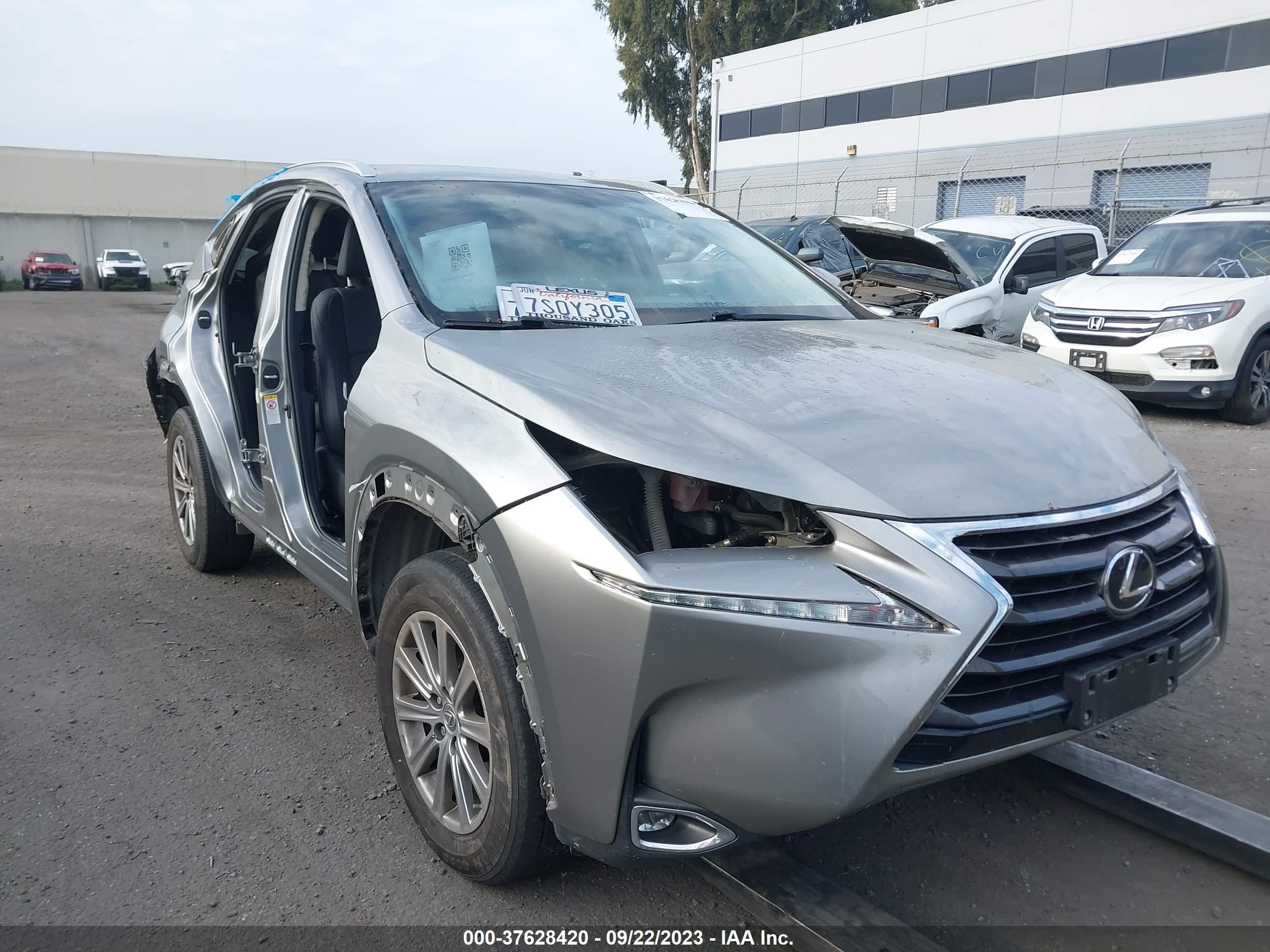 Photo 0 VIN: JTJYARBZ4G2039184 - LEXUS NX 