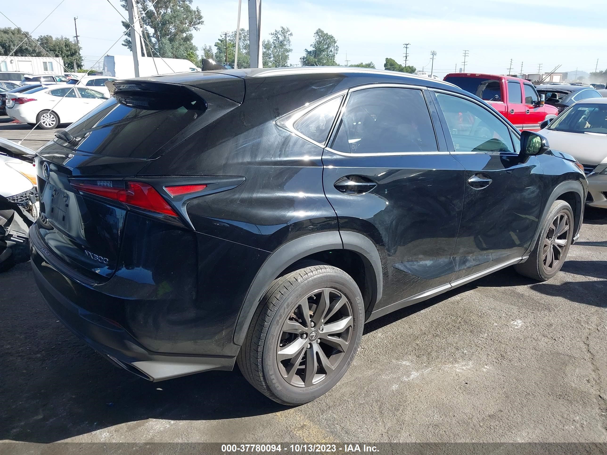 Photo 3 VIN: JTJYARBZ4K2117911 - LEXUS NX 