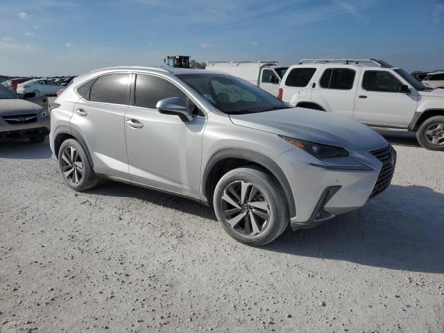 Photo 3 VIN: JTJYARBZ5J2089891 - LEXUS NX 300 BAS 