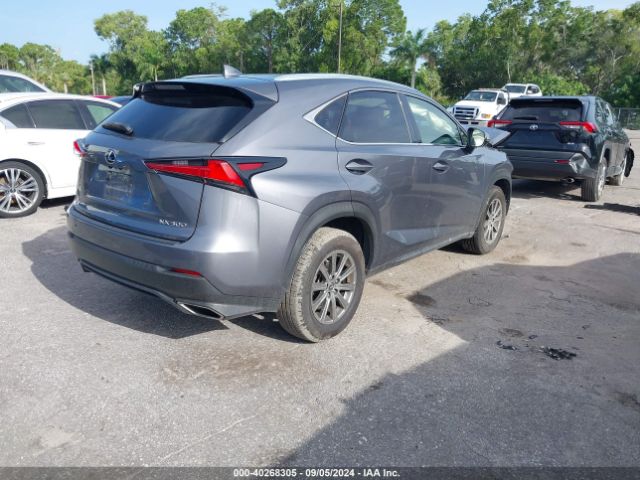 Photo 3 VIN: JTJYARBZ5K2139898 - LEXUS NX 