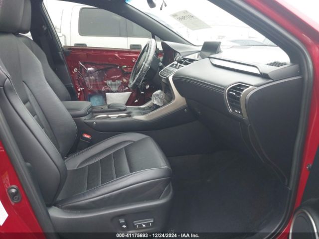 Photo 4 VIN: JTJYARBZ6H2069899 - LEXUS NX 