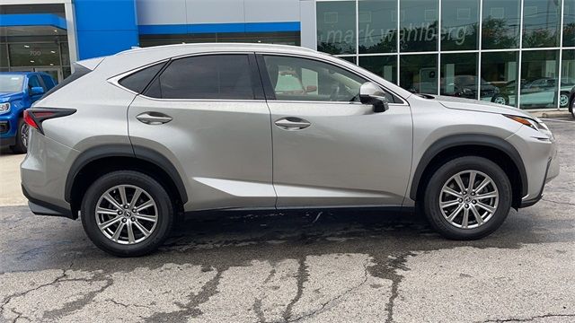 Photo 3 VIN: JTJYARBZ6J2090712 - LEXUS NX 