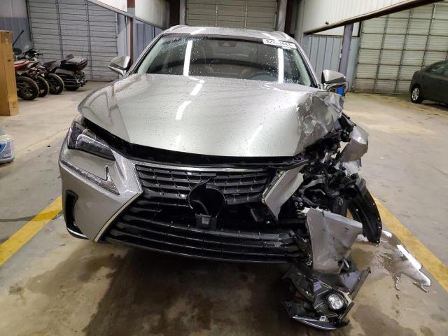 Photo 4 VIN: JTJYARBZ6J2104608 - LEXUS NX 