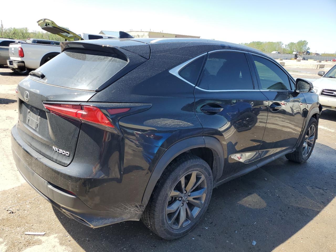 Photo 2 VIN: JTJYARBZ7J2090427 - LEXUS NX 