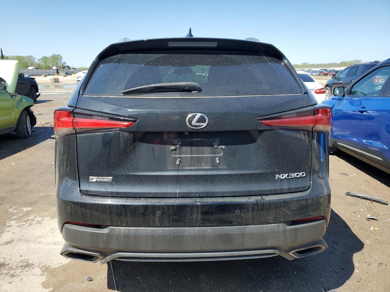 Photo 5 VIN: JTJYARBZ7J2090427 - LEXUS NX 