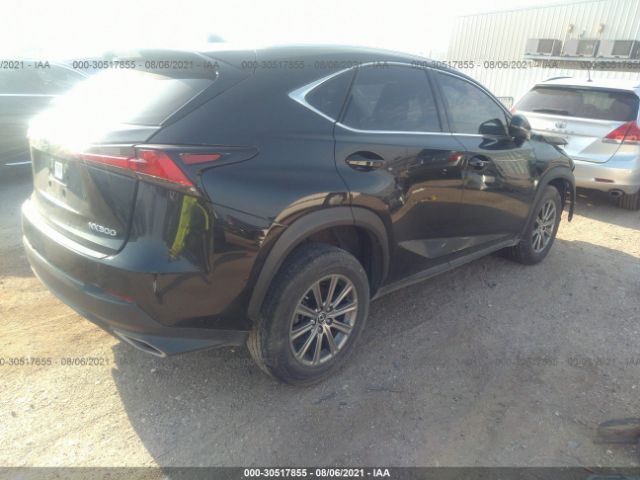 Photo 3 VIN: JTJYARBZ7J2090699 - LEXUS NX 