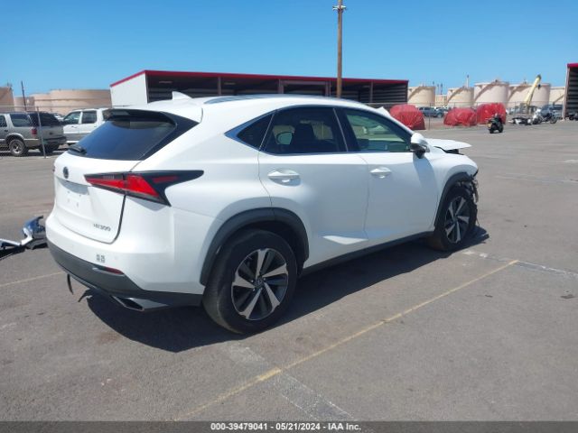 Photo 3 VIN: JTJYARBZ7K2148229 - LEXUS NX 300 