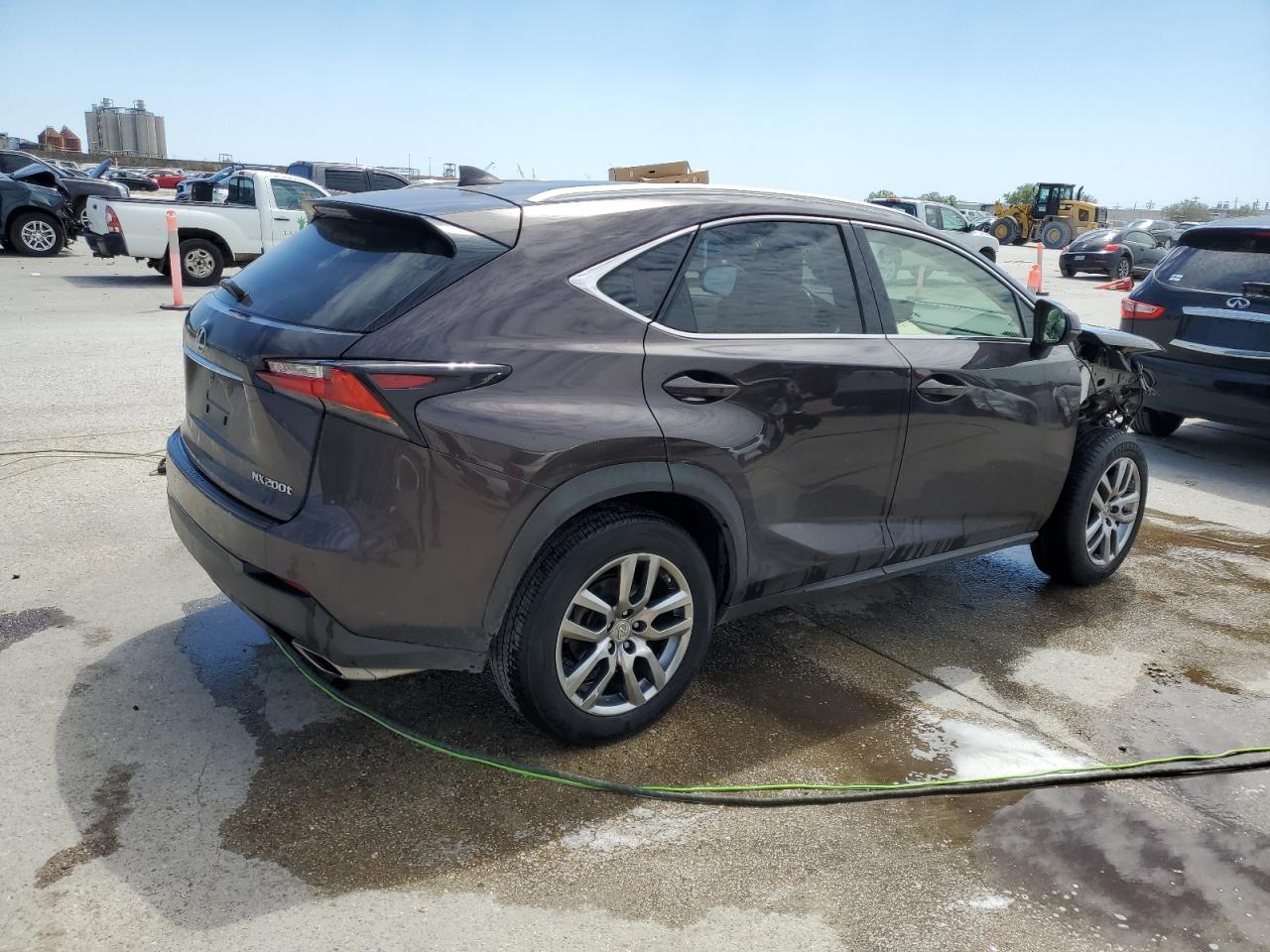 Photo 2 VIN: JTJYARBZ8F2018840 - LEXUS NX 