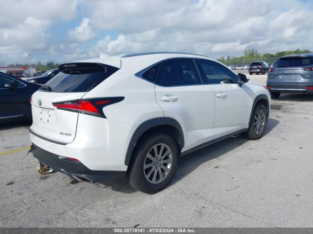 Photo 3 VIN: JTJYARBZ8K2153424 - LEXUS NX 