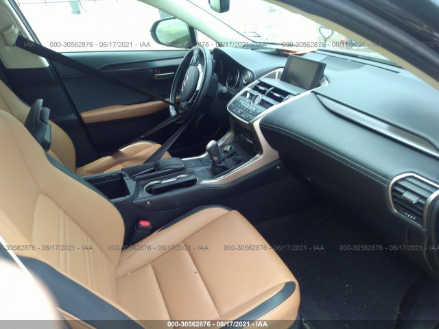 Photo 4 VIN: JTJYARBZ9G2037477 - LEXUS NX 200T 