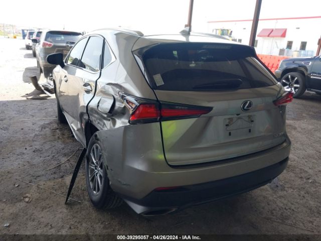 Photo 2 VIN: JTJYARBZ9J2089215 - LEXUS NX 300 