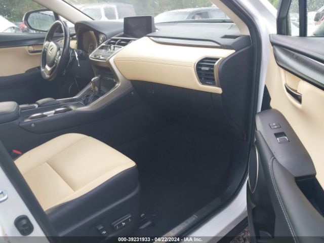 Photo 4 VIN: JTJYARBZ9J2093541 - LEXUS NX 300 