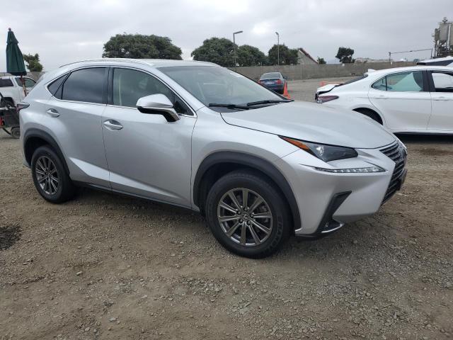 Photo 3 VIN: JTJYARBZ9J2098626 - LEXUS NX 