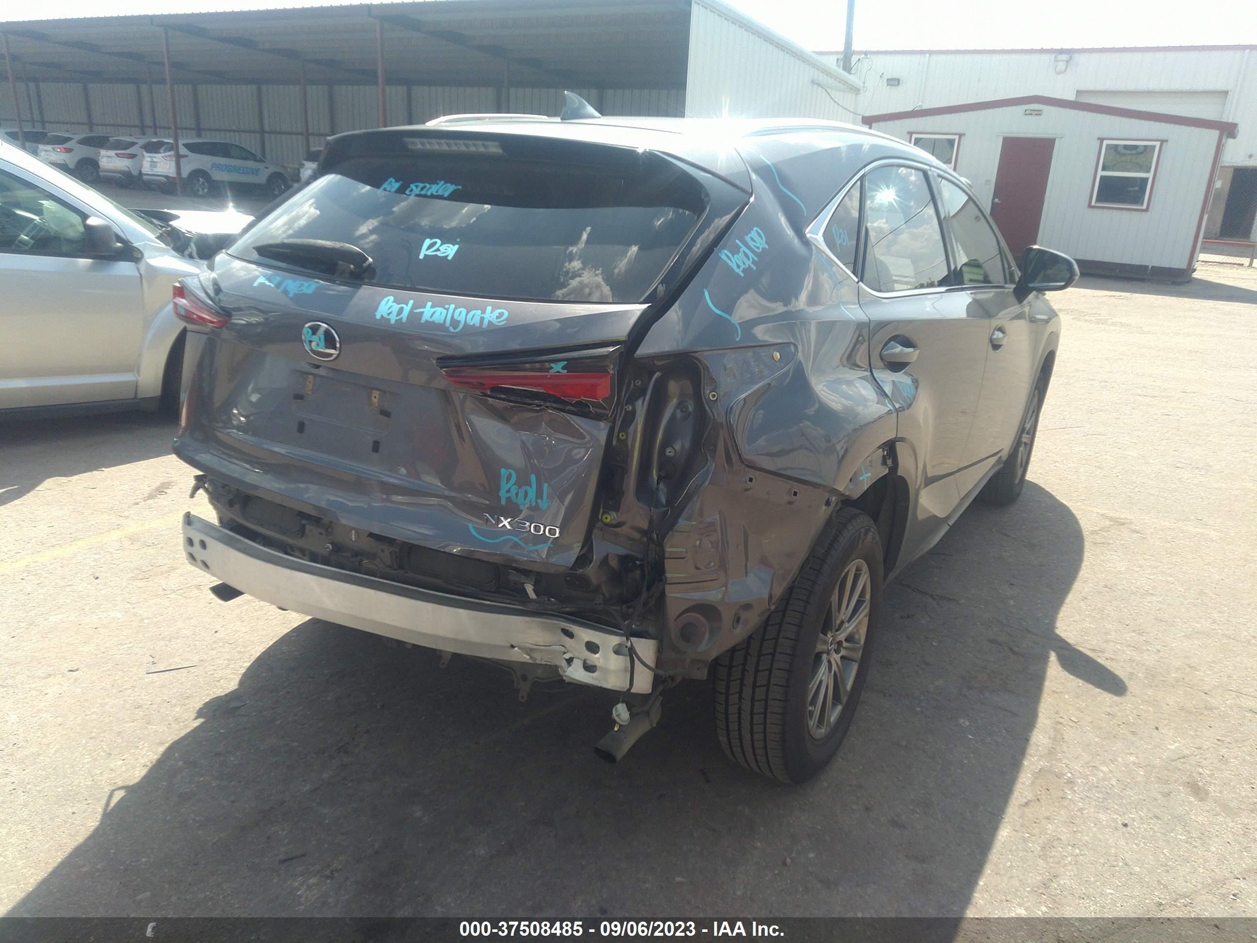 Photo 3 VIN: JTJYARBZ9J2102108 - LEXUS NX 