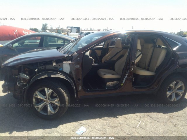 Photo 5 VIN: JTJYARBZXH2063314 - LEXUS NX 