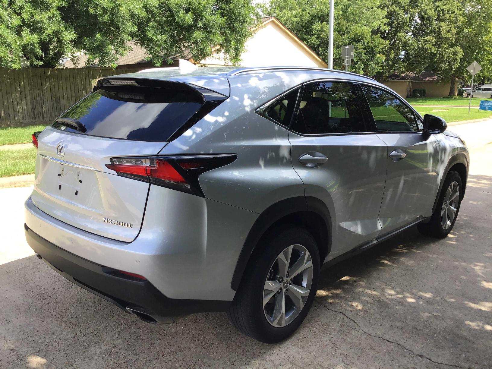 Photo 3 VIN: JTJYARBZXH2065936 - LEXUS NX 200T BA 