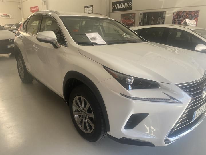 Photo 2 VIN: JTJYWRBZ502022630 - LEXUS NX300H CITY CAR 