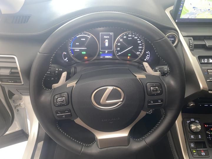 Photo 8 VIN: JTJYWRBZ502022630 - LEXUS NX300H CITY CAR 