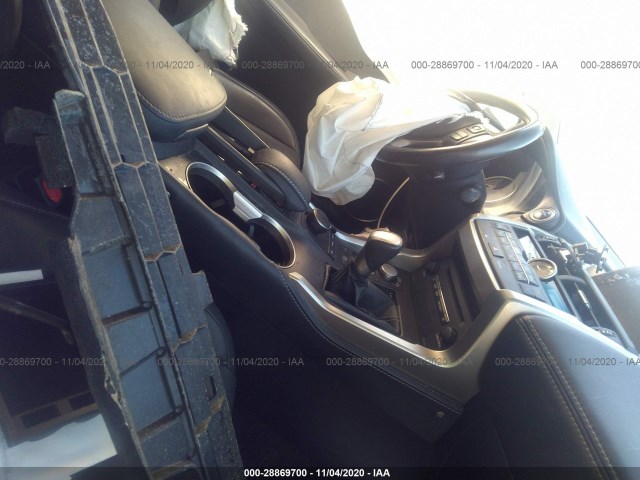 Photo 4 VIN: JTJYWRBZ5F2005920 - LEXUS NX 300H 