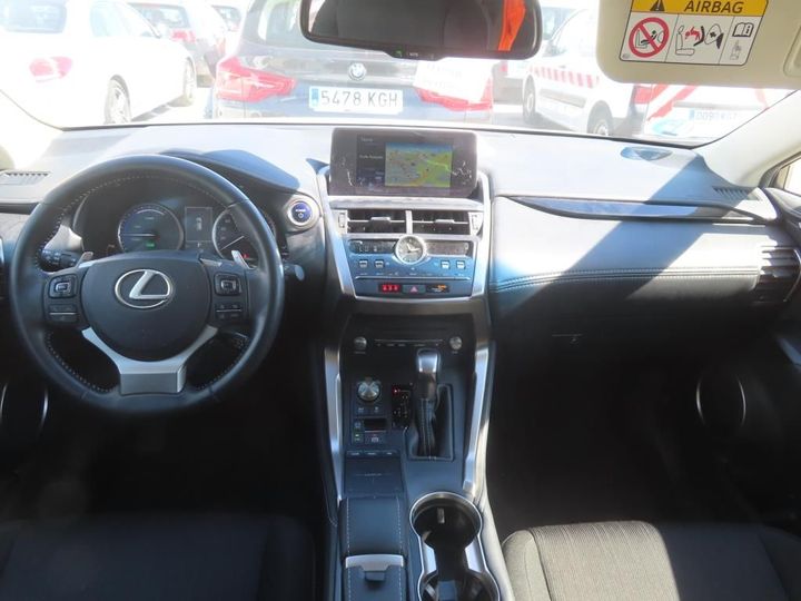 Photo 3 VIN: JTJYWRBZX02033557 - LEXUS NX 