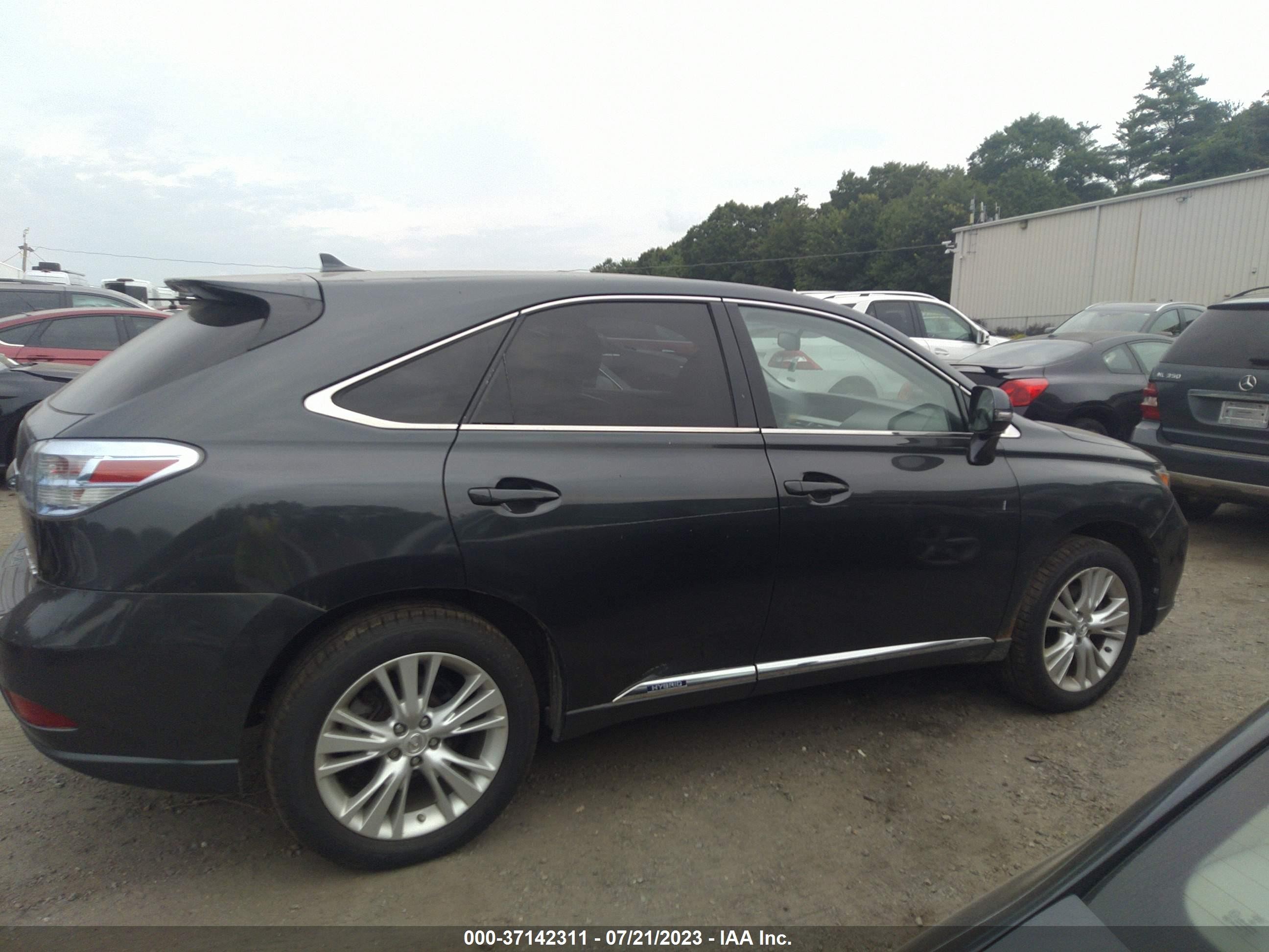 Photo 12 VIN: JTJZB1BA6A2001878 - LEXUS RX 