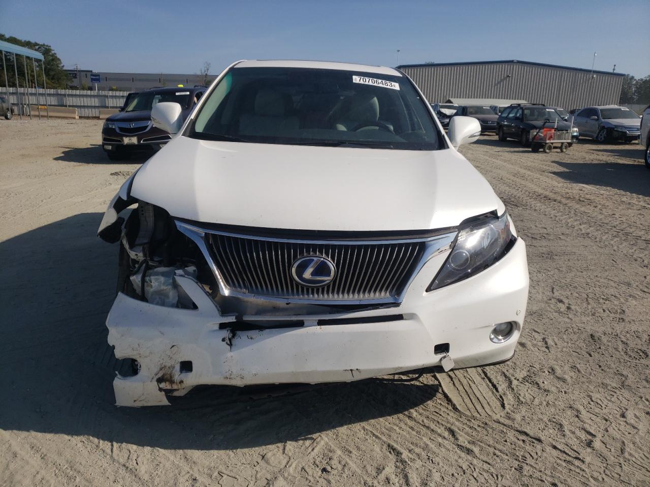 Photo 4 VIN: JTJZB1BA8B2004928 - LEXUS RX450 