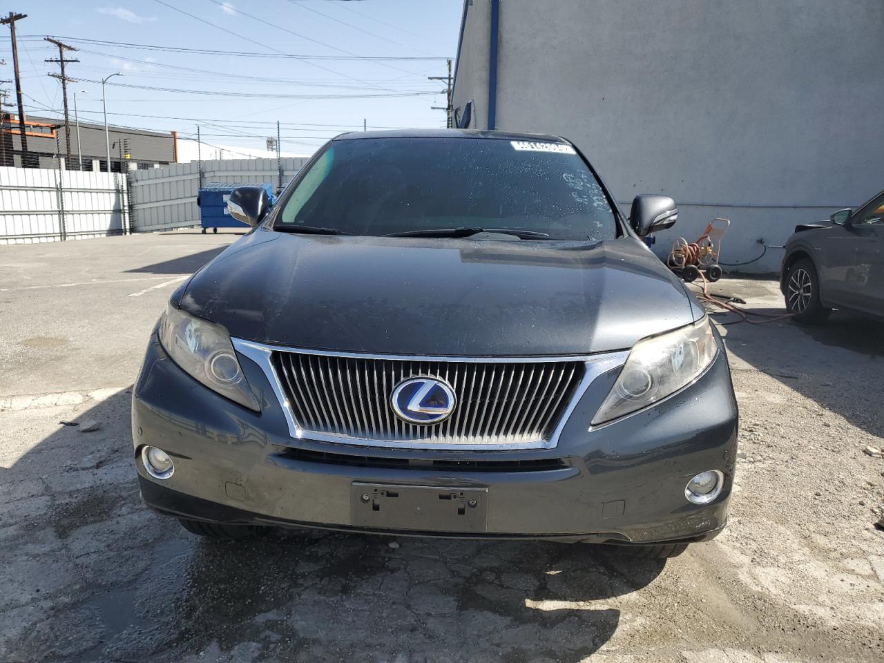 Photo 4 VIN: JTJZB1BAXA2003679 - LEXUS RX 