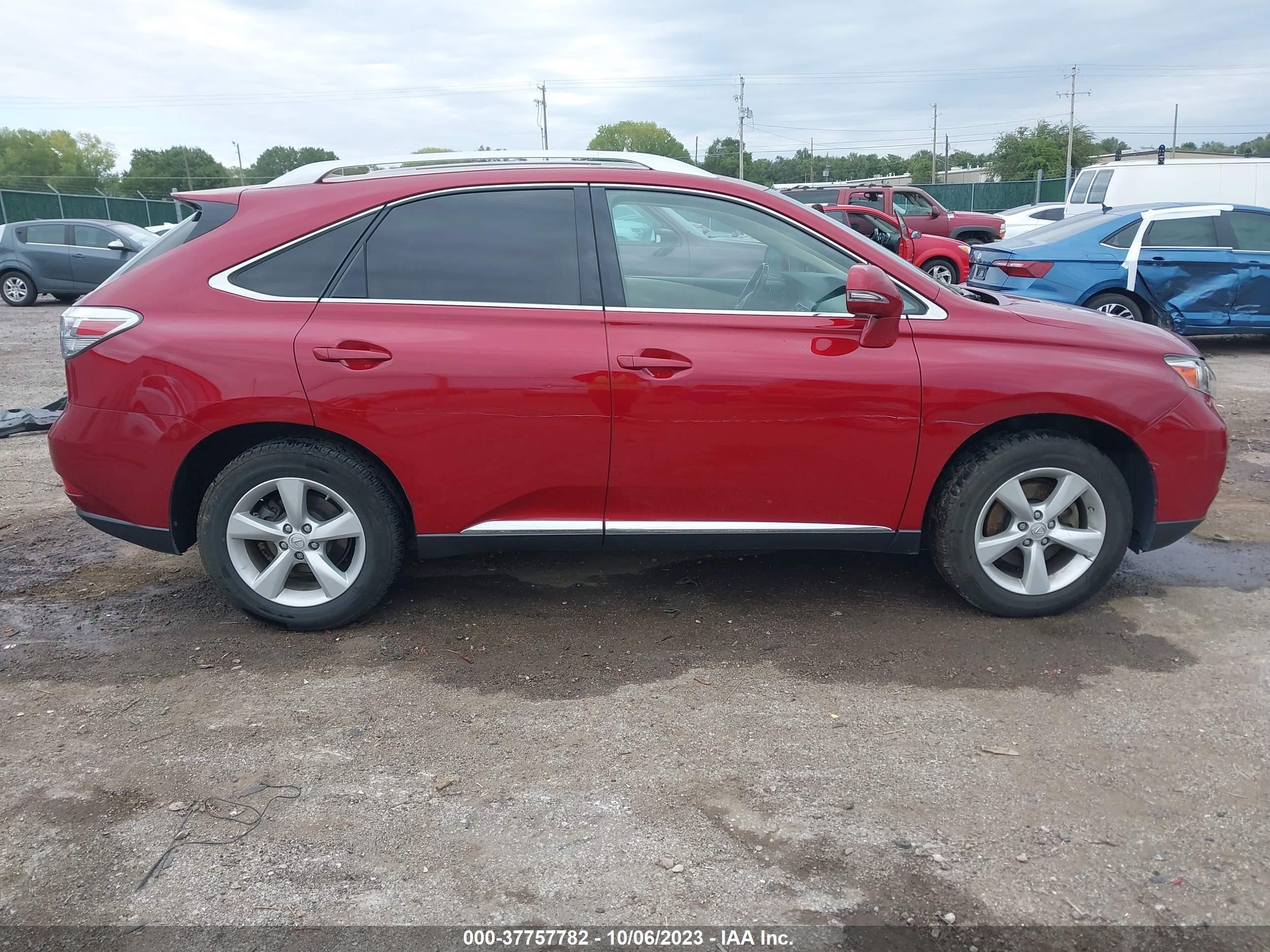 Photo 12 VIN: JTJZK1BA2C2413749 - LEXUS RX 