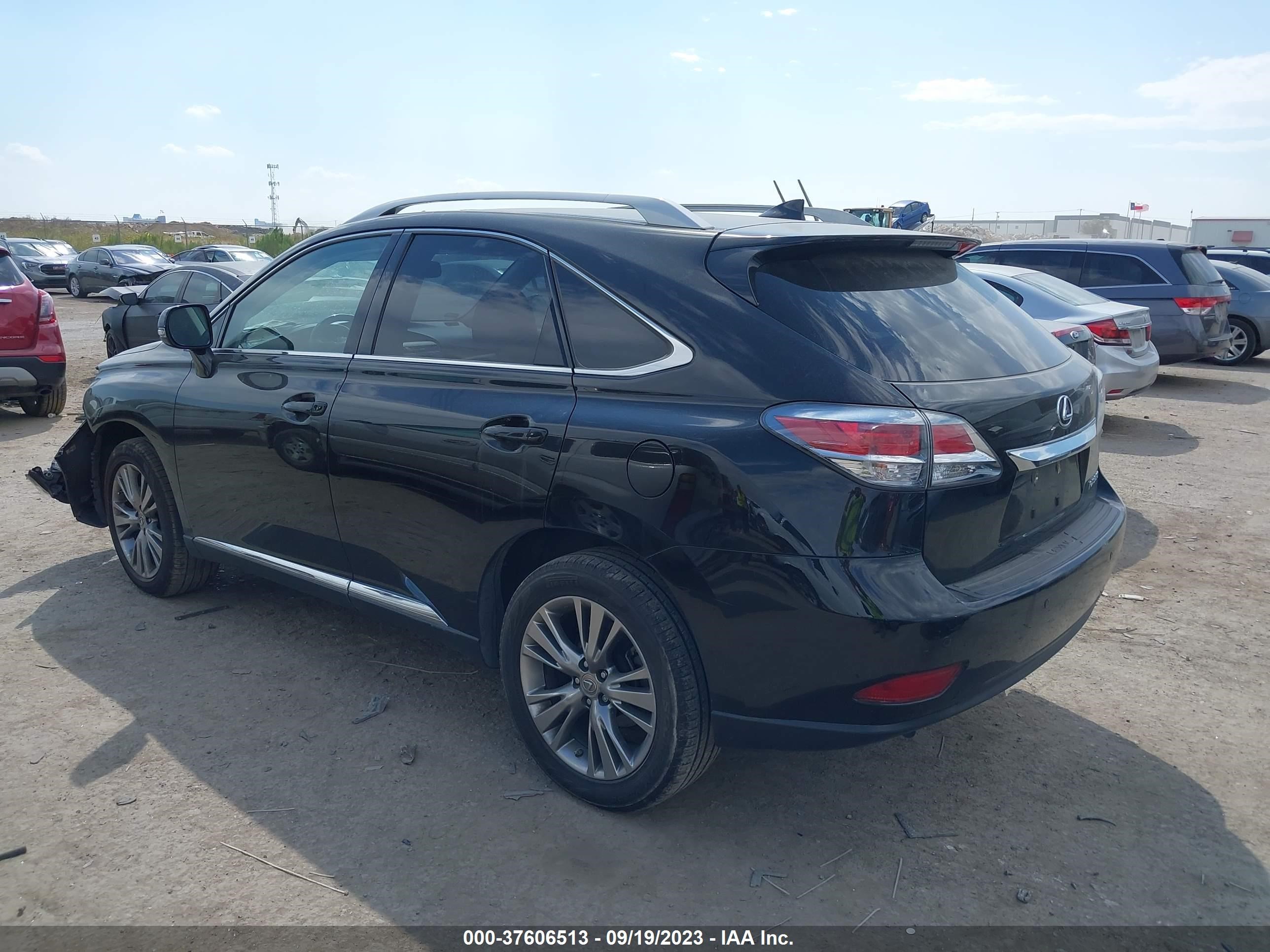 Photo 2 VIN: JTJZK1BA4E2419751 - LEXUS RX 