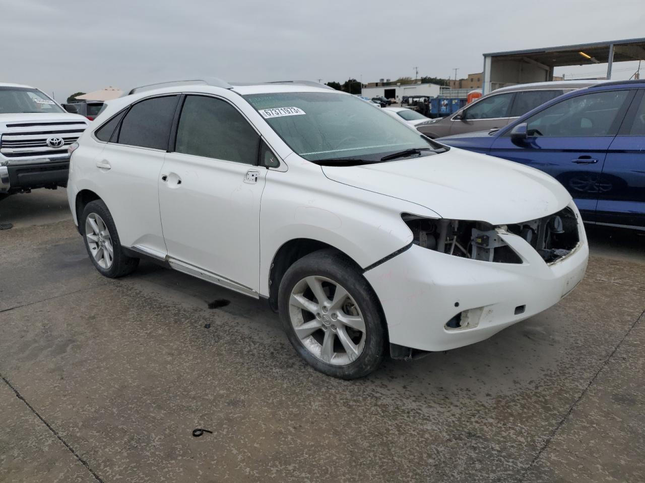 Photo 3 VIN: JTJZK1BA6B2004992 - LEXUS RX 