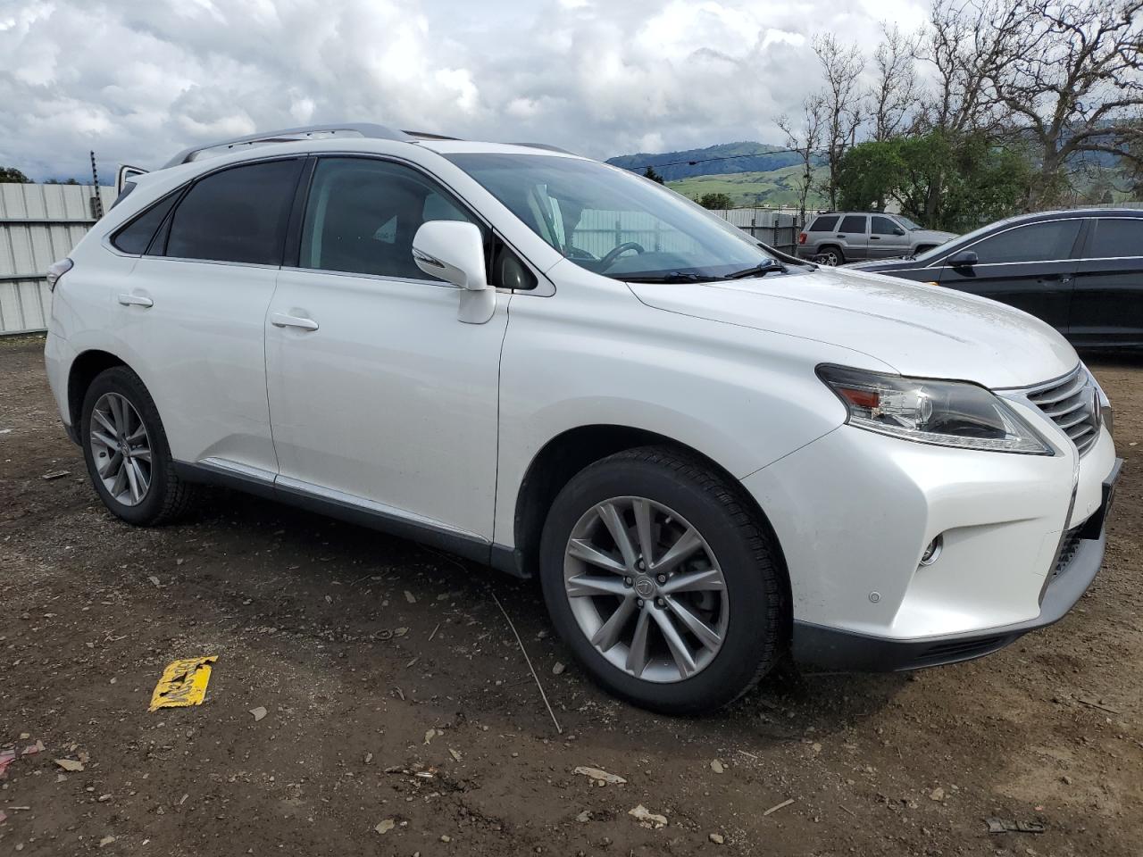 Photo 3 VIN: JTJZK1BA6F2422586 - LEXUS RX 