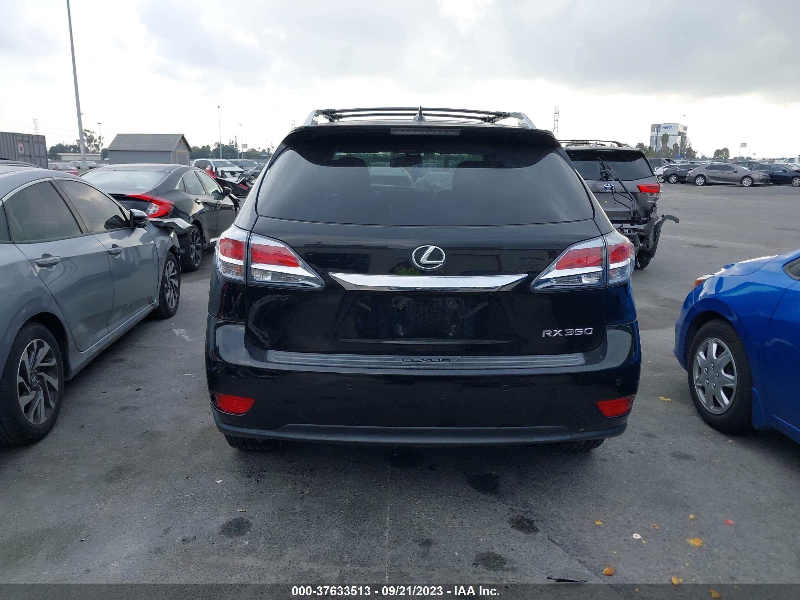 Photo 15 VIN: JTJZK1BA9F2425790 - LEXUS RX 